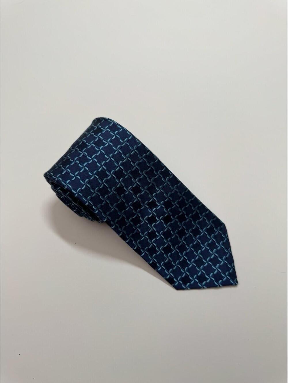 Van Heusen 100% Silk Tie In Navy Grid